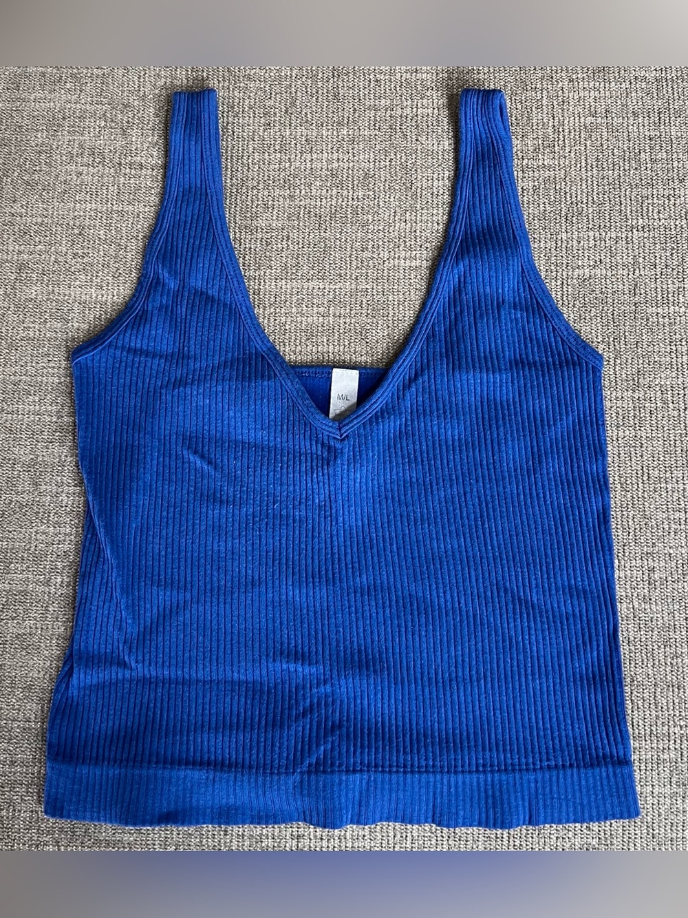 Seamless Ribbed Tank Top Bundle - Picture 8 of 16